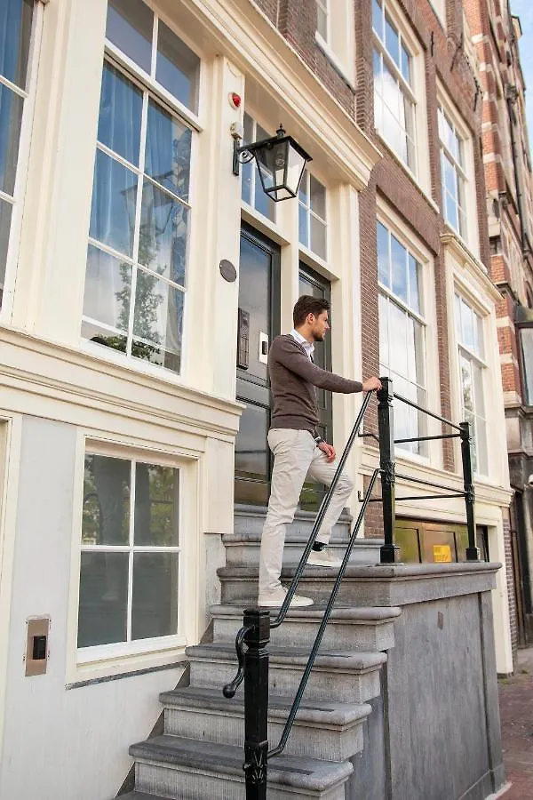 Eden Studios And Apartments Amsterdam 0*,  Nederländerna